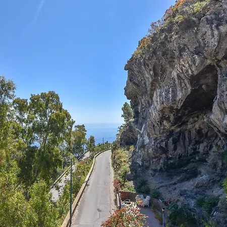 بيت للعطل Amazing In Ustica With House Sea View *