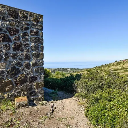 Amazing In Ustica With House Sea View Isola di Ustica